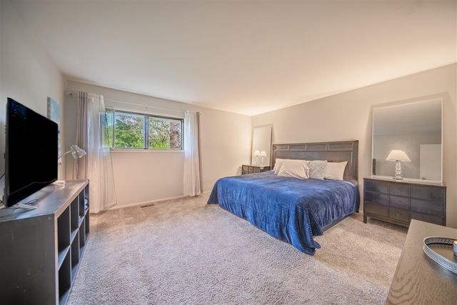 2163 Pauline Court, Ann Arbor, MI 48103