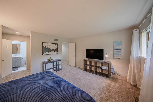 2163 Pauline Court, Ann Arbor, MI 48103