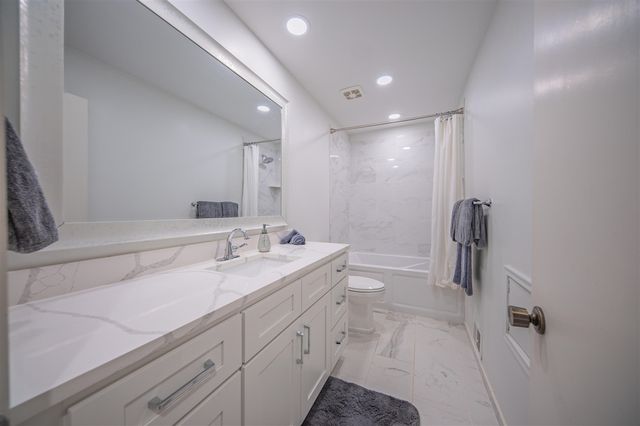 2163 Pauline Court, Ann Arbor, MI 48103