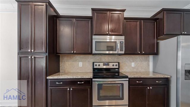 11 Greenbriar Street NE, Ludowici, GA 31316