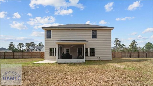 11 Greenbriar Street NE, Ludowici, GA 31316