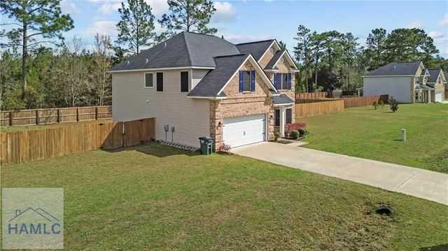 11 Greenbriar Street NE, Ludowici, GA 31316