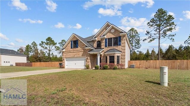 11 Greenbriar Street NE, Ludowici, GA 31316