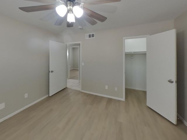 10921 W Turney Avenue, Phoenix, AZ 85037