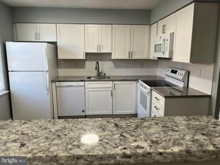 8523 PINE RUN CT NW, Ellicott City, MD 21043