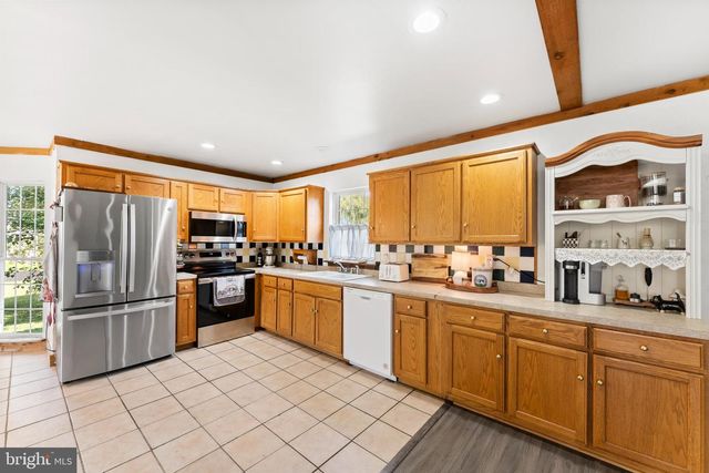 175 THOMAS DAVIS DR, Clayton, DE 19938