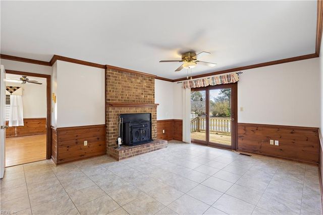 12351 Titus Point LN, Carrollton, VA 23314