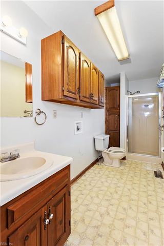 12351 Titus Point LN, Carrollton, VA 23314