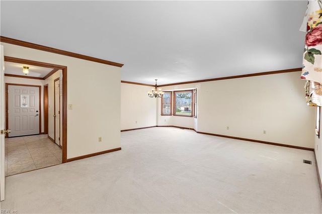 12351 Titus Point LN, Carrollton, VA 23314