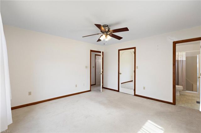 12351 Titus Point LN, Carrollton, VA 23314