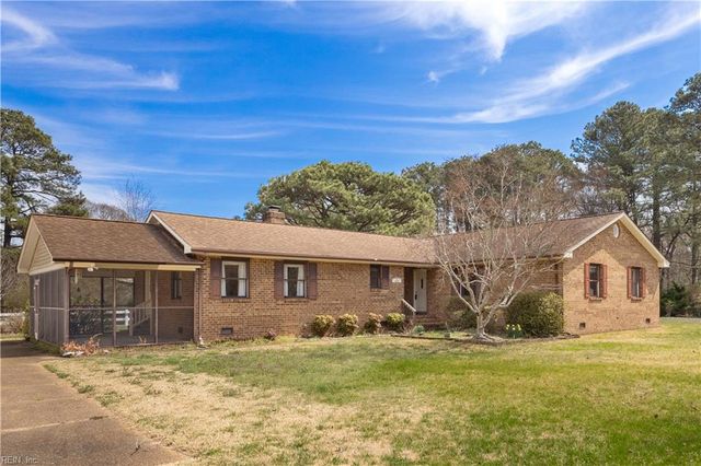 12351 Titus Point LN, Carrollton, VA 23314