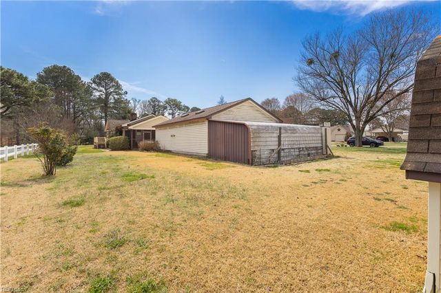 12351 Titus Point LN, Carrollton, VA 23314