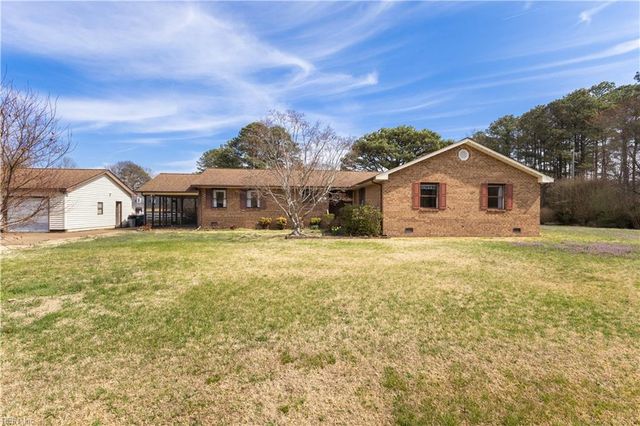 12351 Titus Point LN, Carrollton, VA 23314