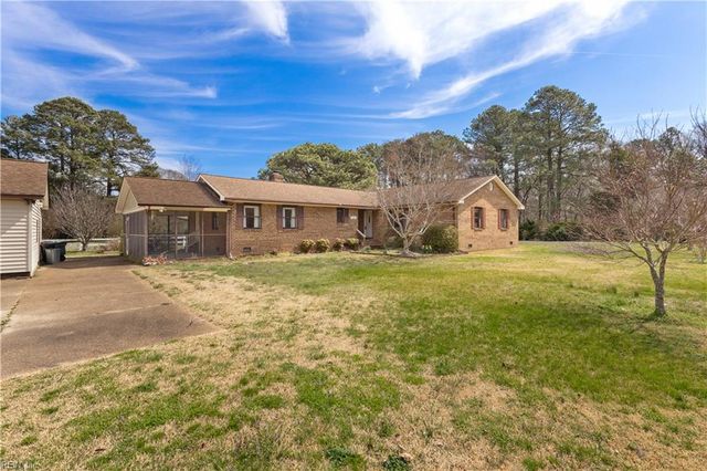 12351 Titus Point LN, Carrollton, VA 23314