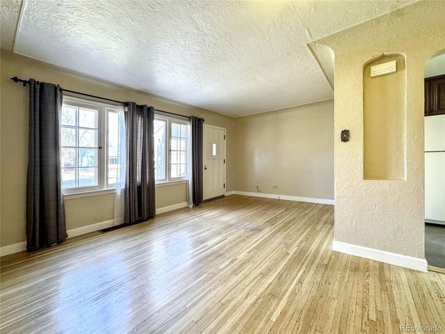 1050 E Bates Parkway, Englewood, CO 80113