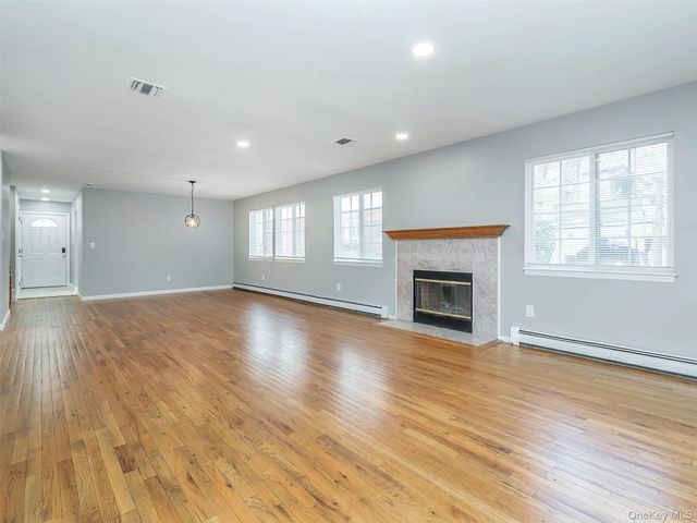 78B Ashwood Road, Port Washington, NY 11050