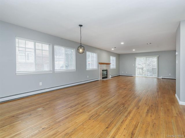 78B Ashwood Road, Port Washington, NY 11050