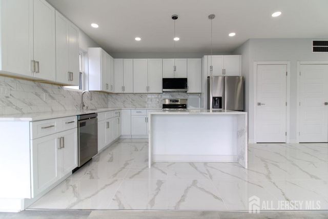 95 Kennedy Avenue, Aberdeen, NJ 07721