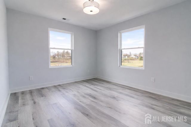 95 Kennedy Avenue, Aberdeen, NJ 07721