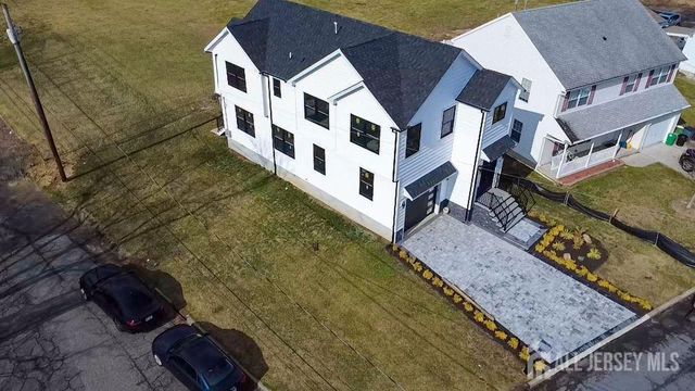 95 Kennedy Avenue, Aberdeen, NJ 07721