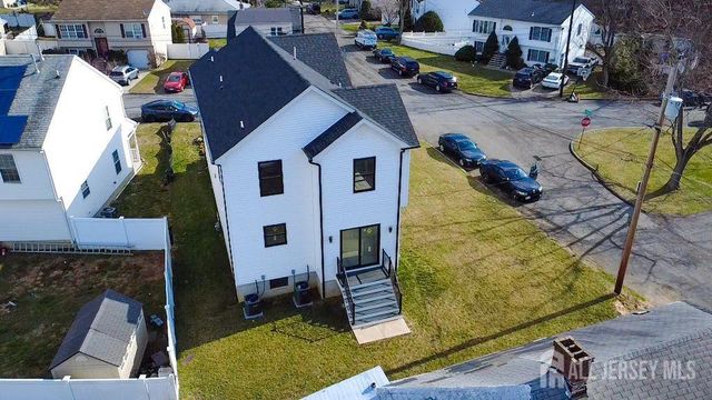 95 Kennedy Avenue, Aberdeen, NJ 07721