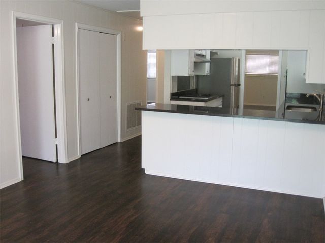 6545 Ascot Lane, Dallas, TX 75214