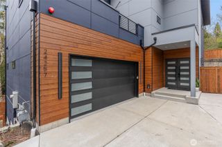 24257 SE 26th Place, Sammamish, WA 98075