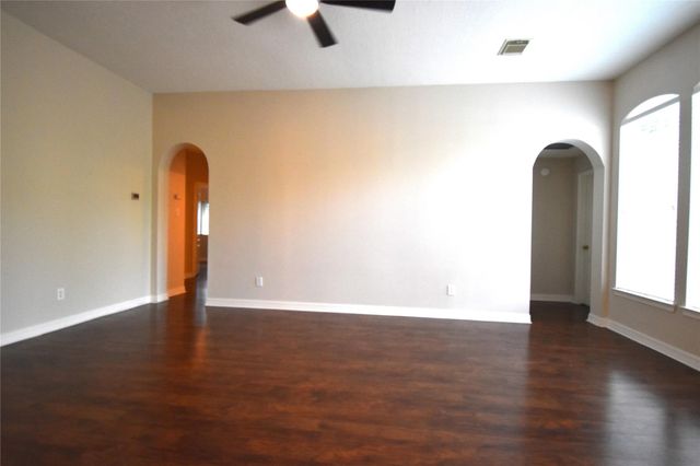 13806 Layton Hills Drive, Cypress, TX 77429