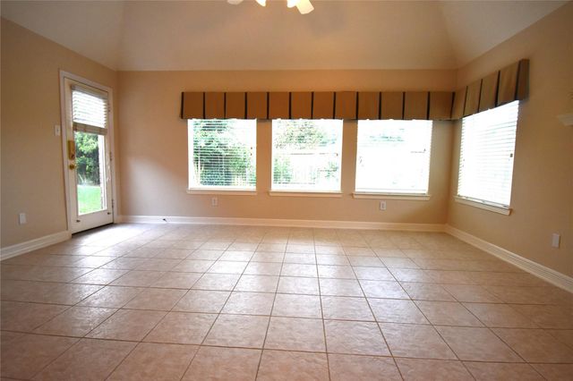 13806 Layton Hills Drive, Cypress, TX 77429