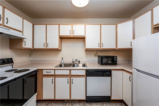 521 Bush Way, City Of Greensburg, PA 15601