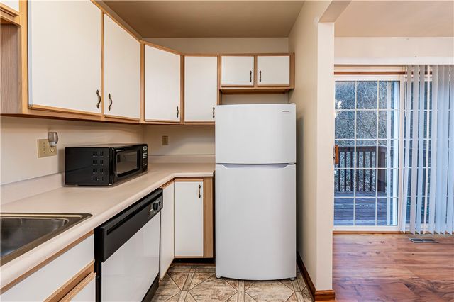 521 Bush Way, City Of Greensburg, PA 15601