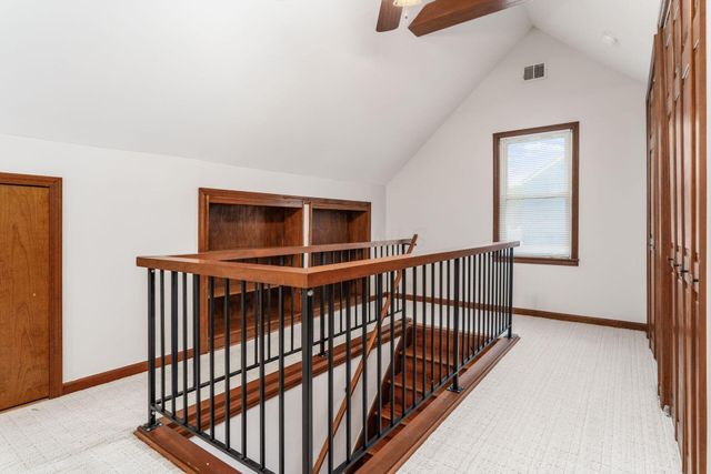 884 S Chesterfield Road, Columbus, OH 43209
