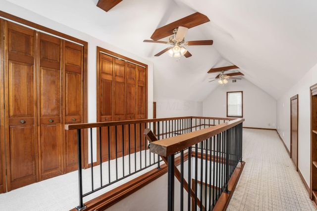 884 S Chesterfield Road, Columbus, OH 43209