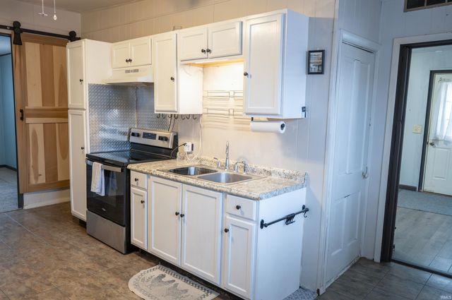 815 Church Street, Grandview, IN 47615