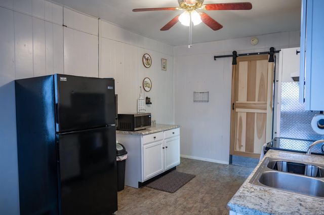 815 Church Street, Grandview, IN 47615