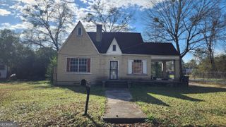 896 Roseview Drive, Macon, GA 31217