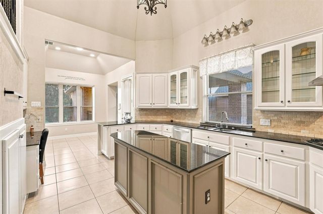 1726 Parklake Village, Katy, TX 77450