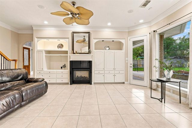 1726 Parklake Village, Katy, TX 77450