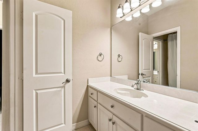 1726 Parklake Village, Katy, TX 77450