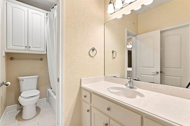 1726 Parklake Village, Katy, TX 77450
