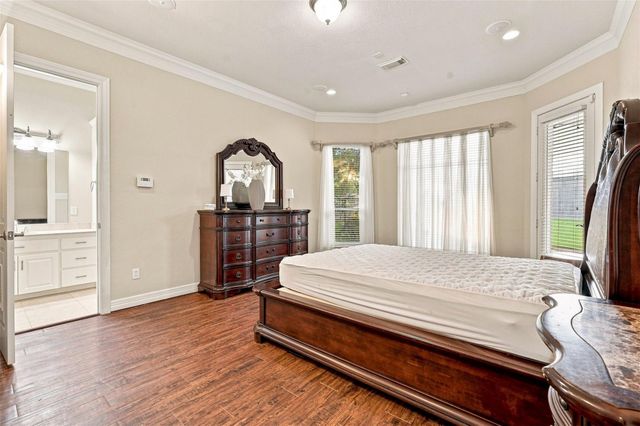 1726 Parklake Village, Katy, TX 77450