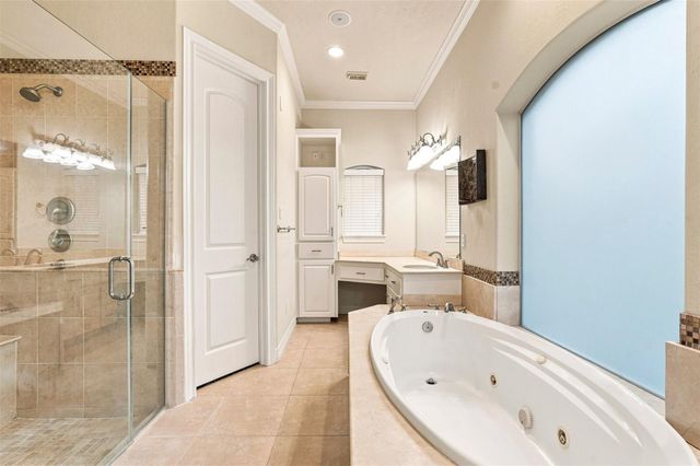 1726 Parklake Village, Katy, TX 77450