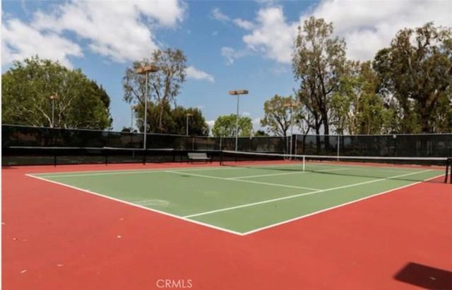13 W Glorieta, Irvine, CA 92620