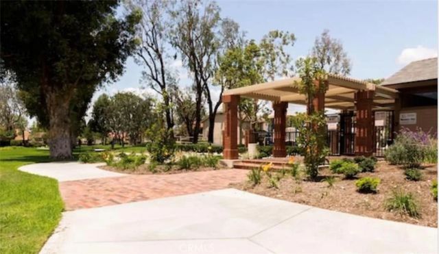 13 W Glorieta, Irvine, CA 92620