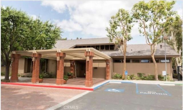 13 W Glorieta, Irvine, CA 92620