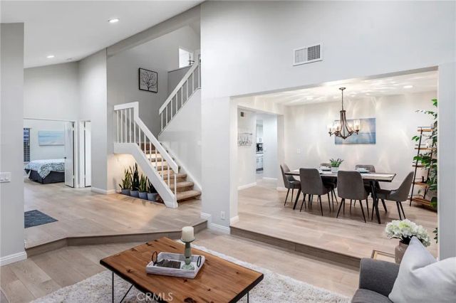 13 W Glorieta, Irvine, CA 92620