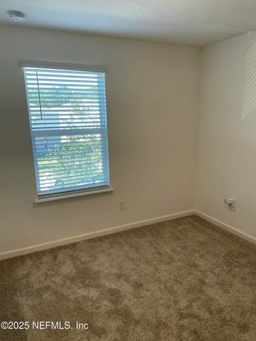 3233 PENNY COVE Lane, Jacksonville, FL 32218