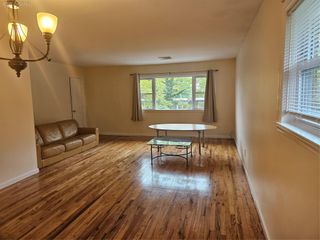 8 town path 2, Glen Cove, NY 11542