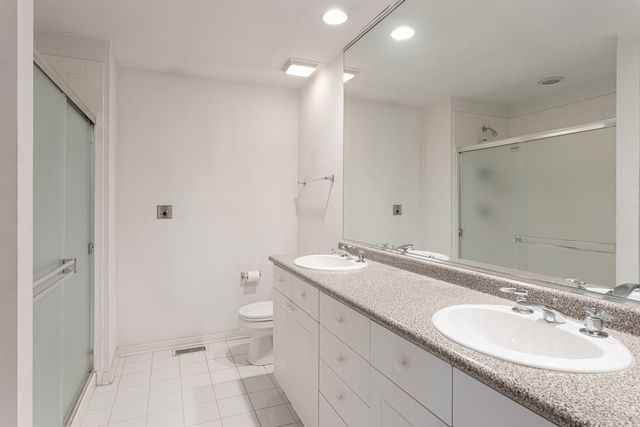 4922-B S Cornell Avenue, Chicago, IL 60615