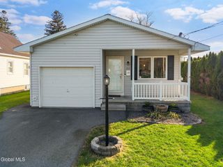 1100 Laura Street, Rotterdam, NY 12306